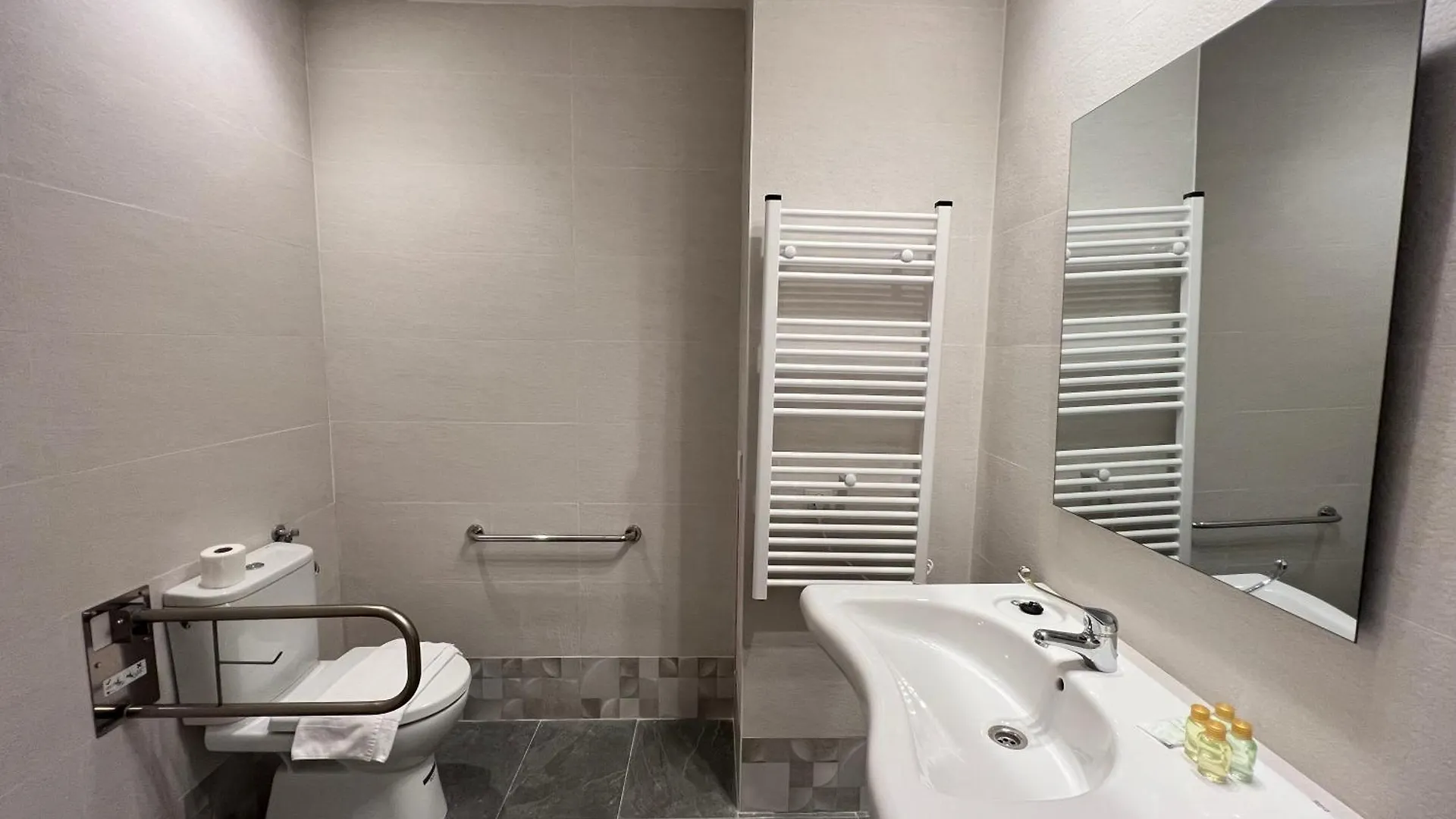 Bizi Bilbao I,Ii,Iii Apartment 0*,